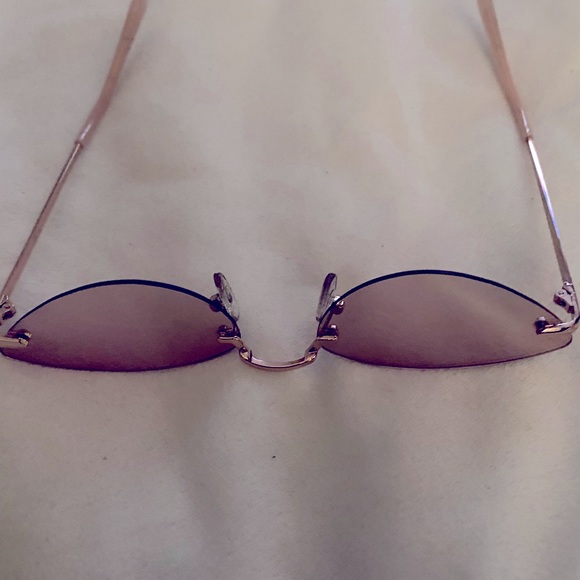 Aldo Rose Gold Cat Eyed Sunglasses. Preowned, may have imperfections. - Picture 2 of 4